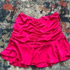 Y2K hot pink mini skirt